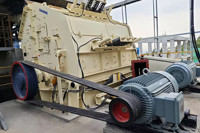 益达注册反击式破碎机助力湖南省邵阳县莲花山建筑石料用灰岩矿项目顺利投产