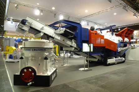 益达注册与德国HAZEMAG以联合参展的形式成功亮相Intermat 2012展会