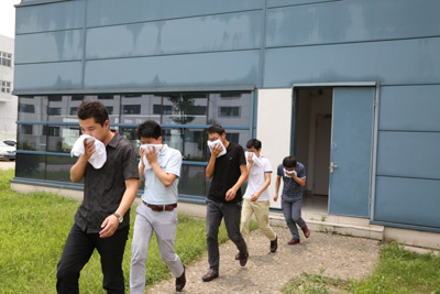 益达注册举办2015年度消防演习