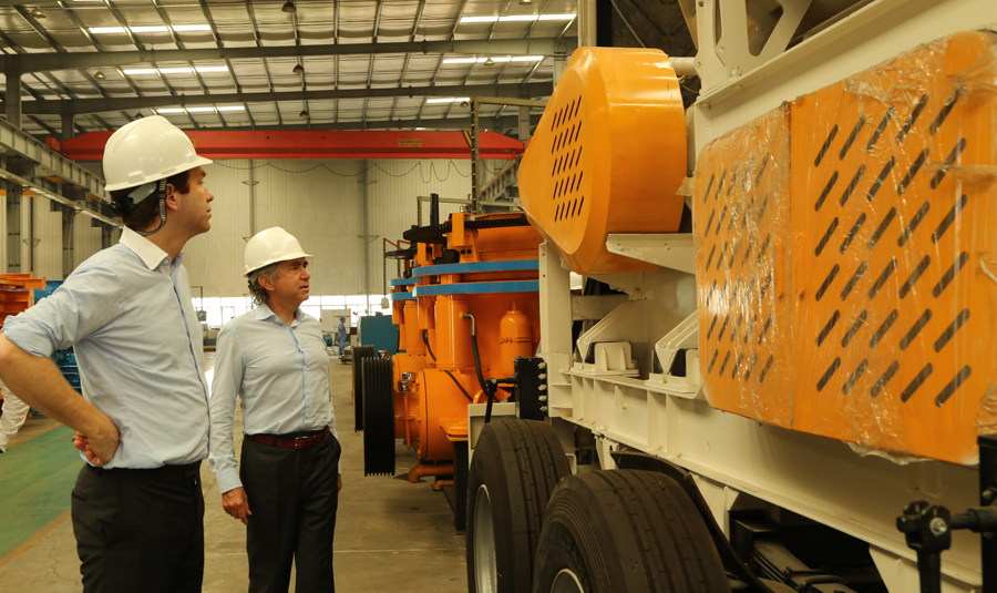 德国SK集团董事长莅临益达注册股份出席合资公司董事会