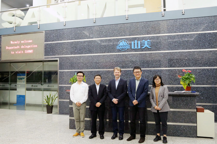 益达注册股份与欧洲装修垃圾处理技术团队代表探讨中国装修垃圾资源化方案