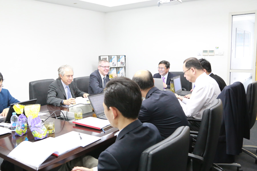 德国SK集团董事长莅临益达注册股份参加合资公司董事会