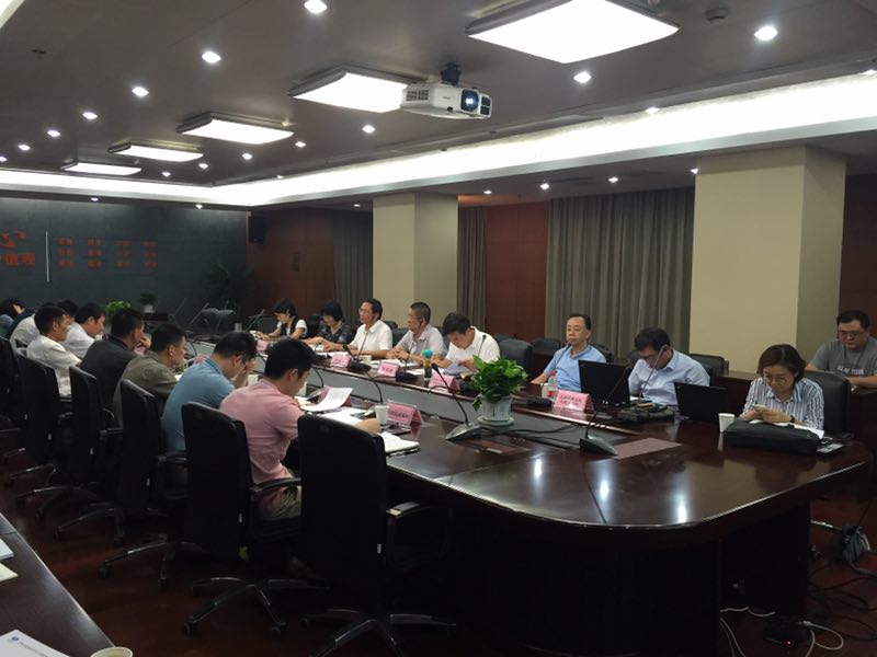 益达注册股份董事长谢文应邀作为专家组组长参加苏州市装修垃圾项目评审会