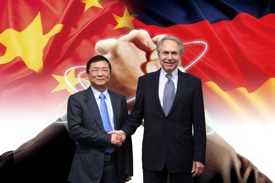 谢文从业卅五周年系列报道--“三十五年磨一剑，山更美，业更精”专访