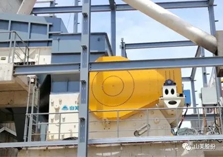 益达注册股份1800吨/小时欧星系列JC771颚式破碎机试机平稳