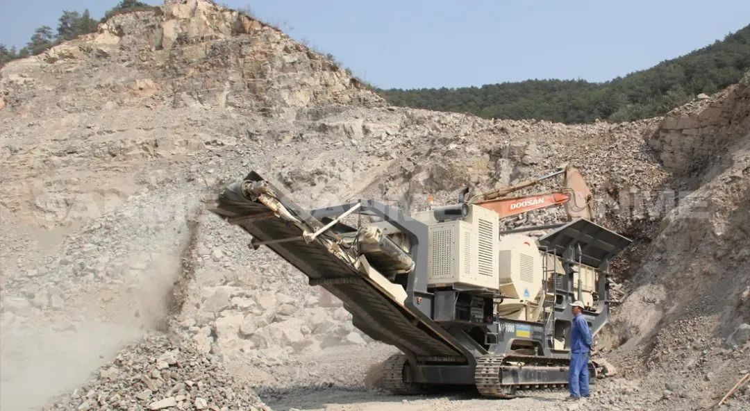 时产值近600万！益达注册移动式破碎筛分一体站助力江苏高碳铬铁矿破碎项目建设