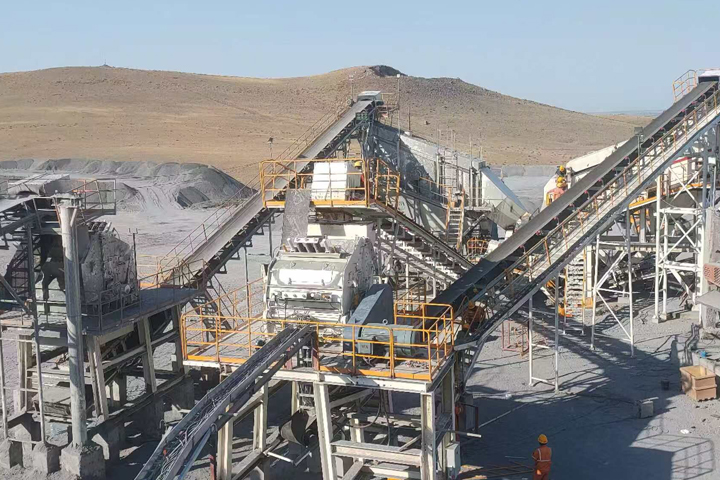 200t/h乌兹别克斯坦白云石破碎生产线